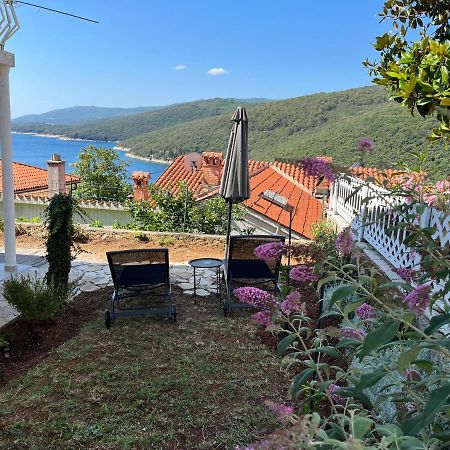 Apartments Zahtila - Pina Rabac Exteriér fotografie